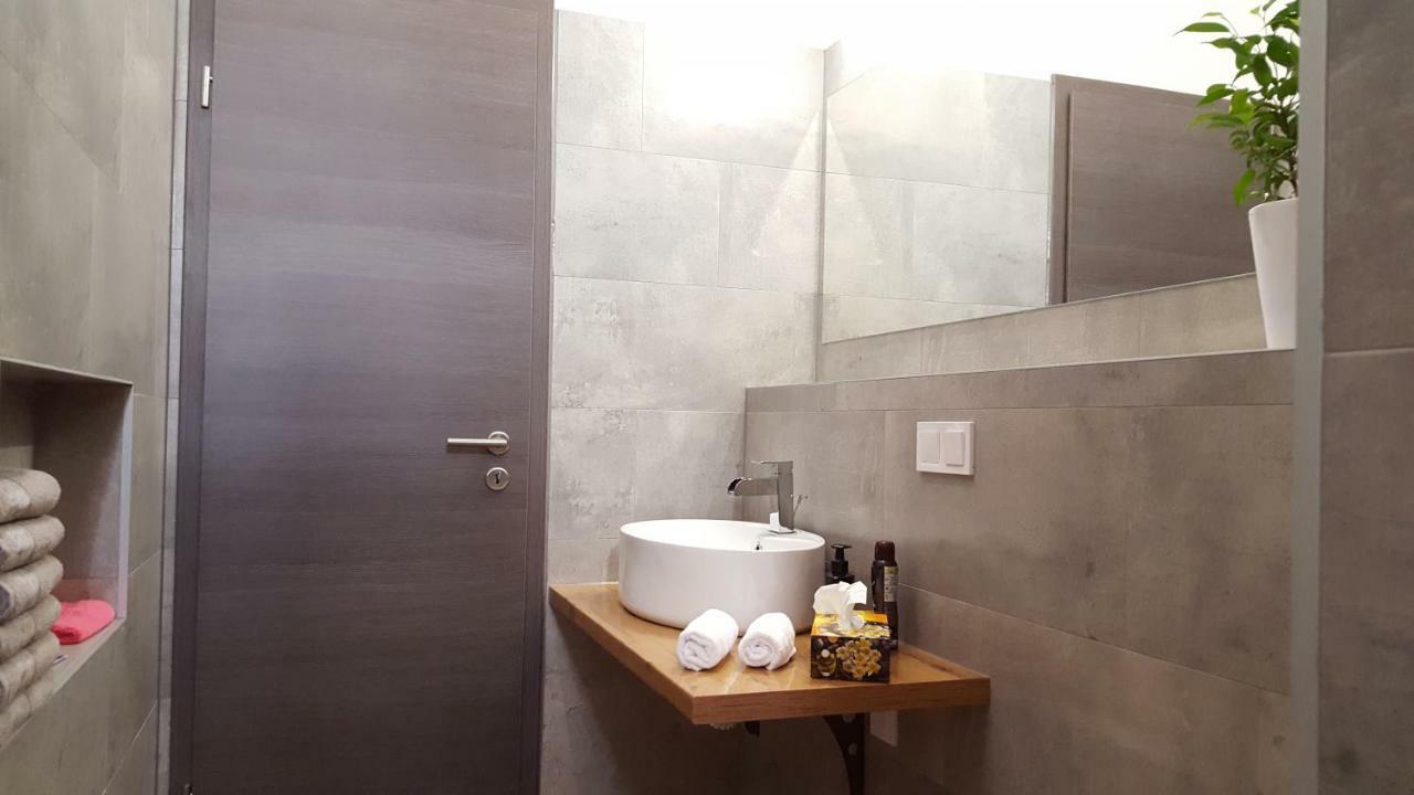 Apartment Imperia *** Пула Экстерьер фото