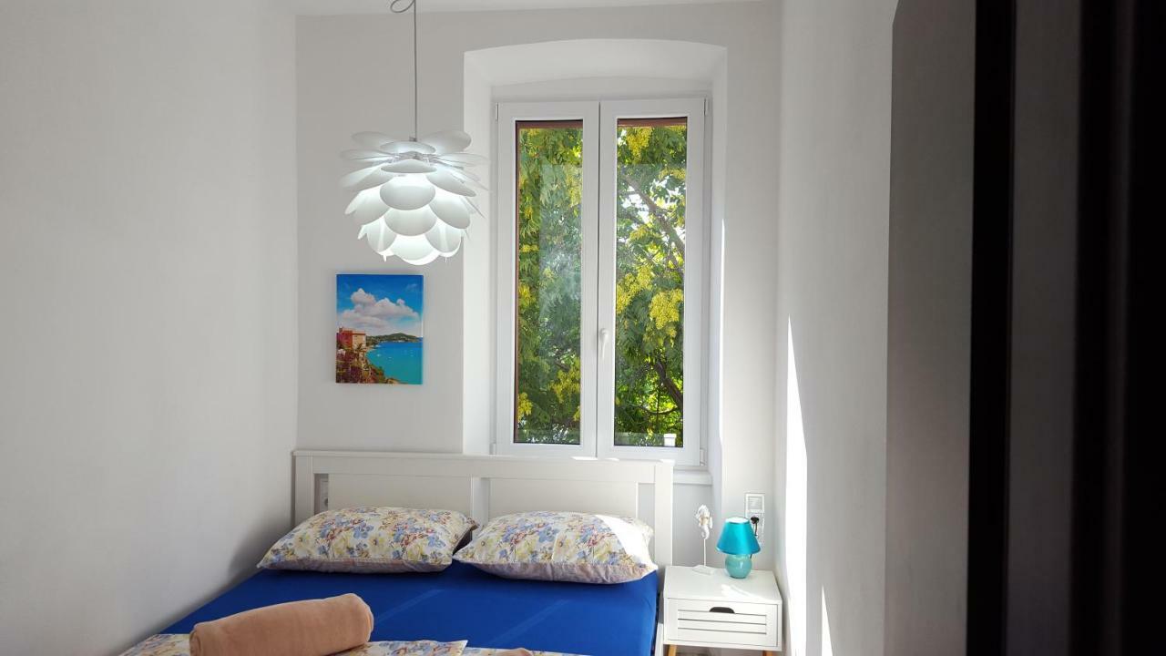 Apartment Imperia *** Пула Экстерьер фото